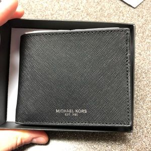Men’s Michael Kors Black leather bifold wallet